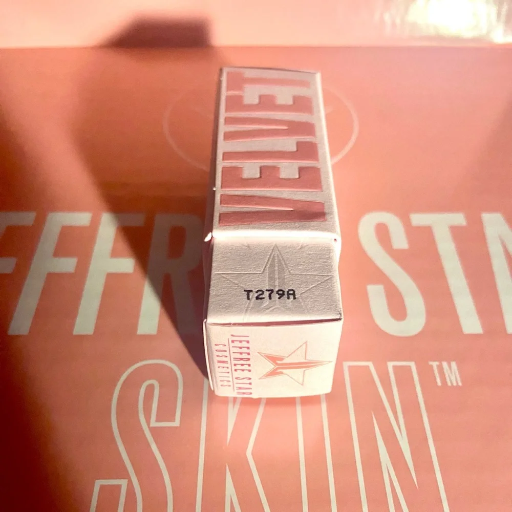 Jeffree Star new box